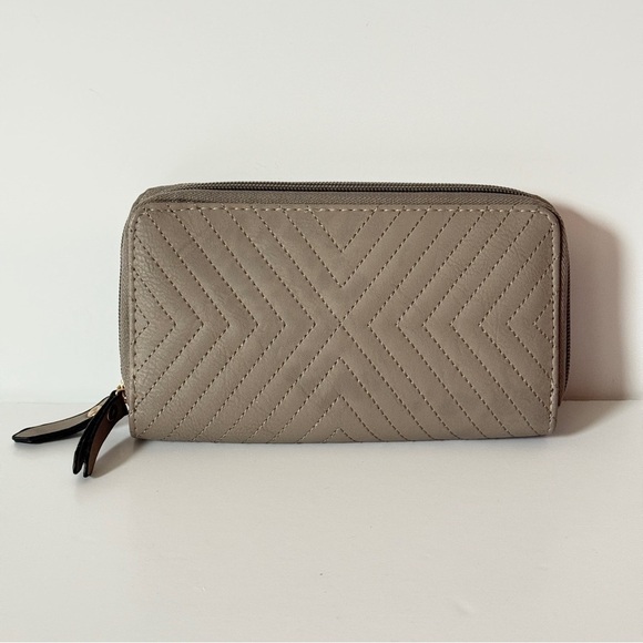 Handbags - Beige Tone Accordion Clutch Wallet with a Leopard Print Interior Zipper